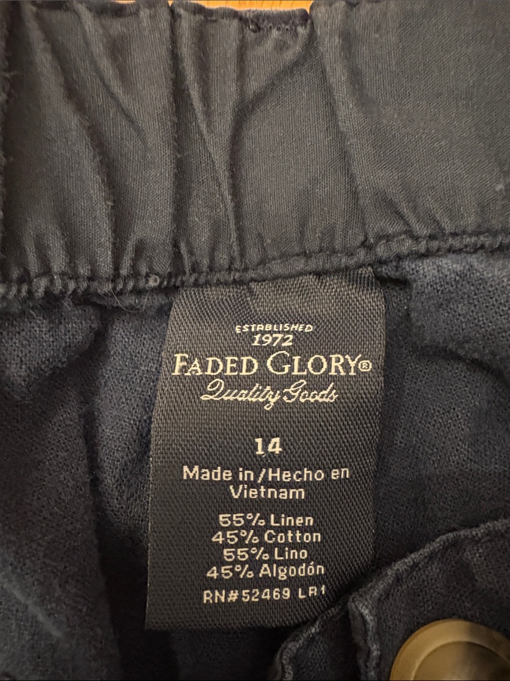 Faded Glory Navy Drawstring Cargo Shorts with Button Flap Pocket - Picture 2 of 9